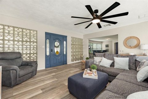 Casa en venta en Sarasota, Florida, 3 dormitorios, 146.79 m2 № 1905260 - foto 20
