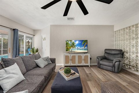 Casa en venta en Sarasota, Florida, 3 dormitorios, 146.79 m2 № 1905260 - foto 18