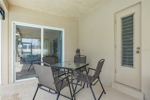 Casa en venta en Sarasota, Florida, 3 dormitorios, 146.79 m2 № 1905260 - foto 9