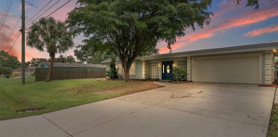 Casa en Sarasota, Florida 3 dormitorios, 146.79 m2 № 1905260