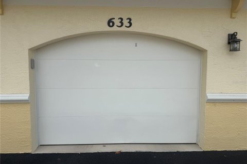 Condominio en alquiler en Venice, Florida, 2 dormitorios, 123.93 m2 № 2142528 - foto 3