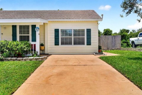 Villa ou maison à vendre à Deltona, Floride: 3 chambres, 115.94 m2 № 2149550 - photo 6
