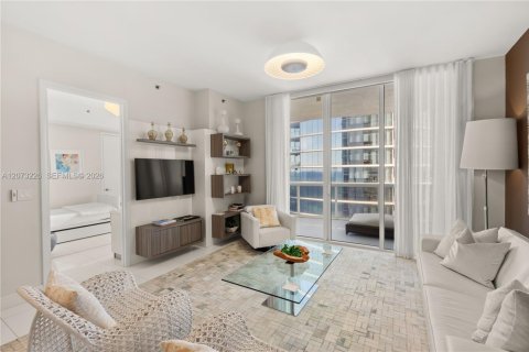 Copropriété à louer à Sunny Isles Beach, Floride: 3 chambres, 183.39 m2 № 2307858 - photo 23