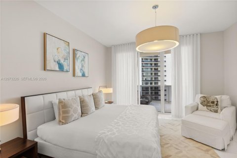 Copropriété à louer à Sunny Isles Beach, Floride: 3 chambres, 183.39 m2 № 2307858 - photo 10