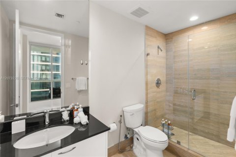 Copropriété à louer à Sunny Isles Beach, Floride: 3 chambres, 183.39 m2 № 2307858 - photo 27