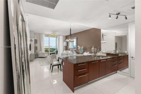Copropriété à louer à Sunny Isles Beach, Floride: 3 chambres, 183.39 m2 № 2307858 - photo 19