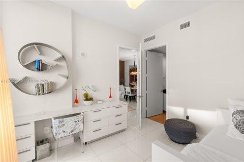 Copropriété à louer à Sunny Isles Beach, Floride: 3 chambres, 183.39 m2 № 2307858 - photo 26