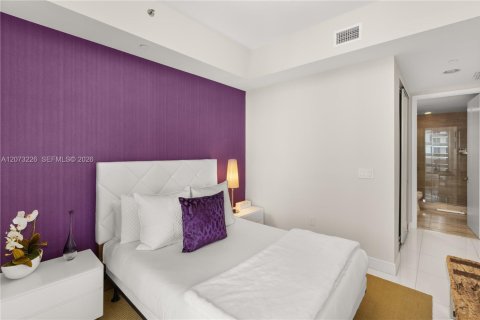 Copropriété à louer à Sunny Isles Beach, Floride: 3 chambres, 183.39 m2 № 2307858 - photo 16