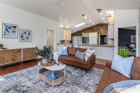 Casa en venta en Safety Harbor, Florida, 4 dormitorios, 213.58 m2 № 1826872 - foto 17