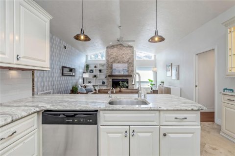 Casa en venta en Safety Harbor, Florida, 4 dormitorios, 213.58 m2 № 1826872 - foto 12
