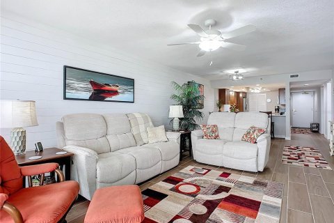Copropriété à vendre à Daytona Beach, Floride: 2 chambres, 126.63 m2 № 1517852 - photo 23