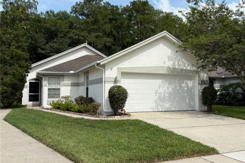 Casa en alquiler en Orlando, Florida, 2 dormitorios, 134.71 m2 № 1869243 - foto 1