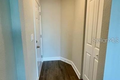 Condo in Orlando, Florida, 2 bedrooms  № 1884010 - photo 7