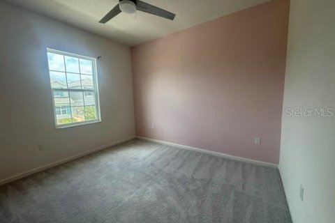 House in Davenport, Florida 4 bedrooms, 174.56 sq.m. № 2203448 - photo 21