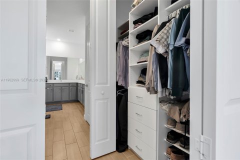 Casa en venta en Loxahatchee Groves, Florida, 4 dormitorios, 248.23 m2 № 2033002 - foto 24