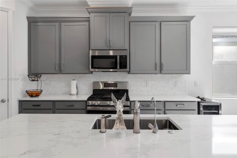 Casa en venta en Loxahatchee Groves, Florida, 4 dormitorios, 248.23 m2 № 2033002 - foto 7