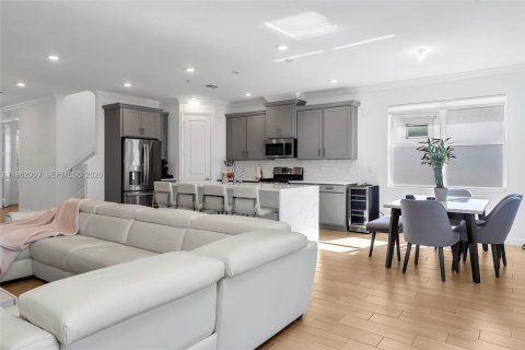 Casa en venta en Loxahatchee Groves, Florida, 4 dormitorios, 248.23 m2 № 2033002 - foto 13