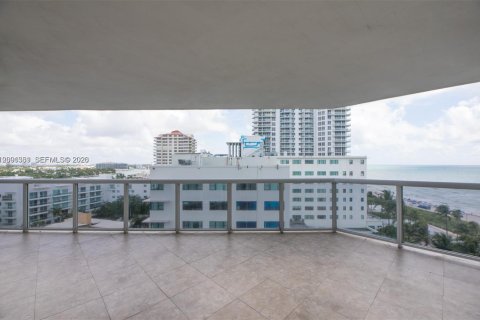 Купить кондоминиум в Майами-Бич, Флорида 2 спальни, 116.13м2, № 2068258 - фото 11