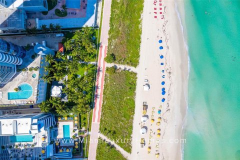 Купить кондоминиум в Майами-Бич, Флорида 2 спальни, 116.13м2, № 2068258 - фото 2