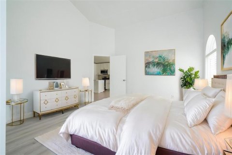 House in Orlando, Florida 3 bedrooms, 145.11 sq.m. № 1907398 - photo 28
