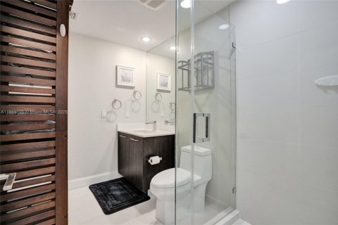 Condominio en venta en Miami, Florida, 2 dormitorios, 86.03 m2 № 1941383 - foto 27