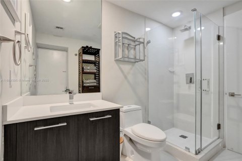 Copropriété à vendre à Miami, Floride: 2 chambres, 86.03 m2 № 1941383 - photo 26