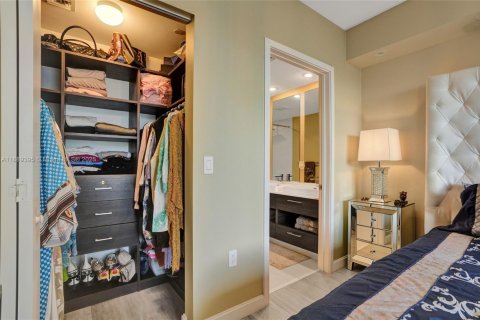Copropriété à vendre à Miami, Floride: 2 chambres, 86.03 m2 № 1941383 - photo 17