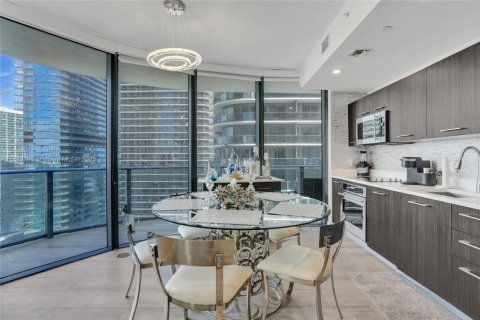 Condominio en venta en Miami, Florida, 2 dormitorios, 86.03 m2 № 1941383 - foto 7
