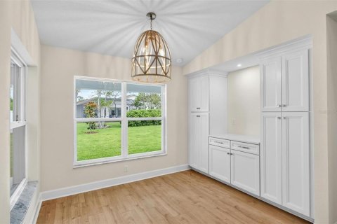 Купить виллу или дом в Палм-Кост, Флорида 7 комнат, 231.14м2, № 2091395 - фото 18