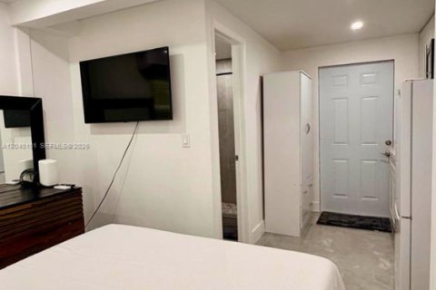 Commercial property in Fort Lauderdale, Florida 1 bedroom № 2086420 - photo 23