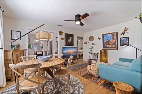 Casa en venta en Saint Petersburg, Florida, 3 dormitorios, 104.24 m2 № 1625088 - foto 8