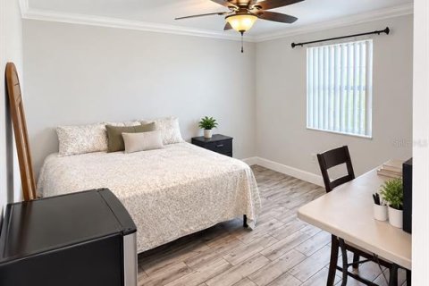 House in Tampa, Florida 2 bedrooms, 80.64 sq.m. № 2356536 - photo 8