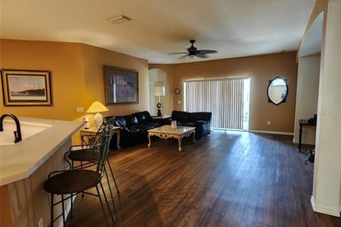 Villa ou maison à vendre à Ruskin, Floride: 4 chambres, 248.23 m2 № 2142982 - photo 6