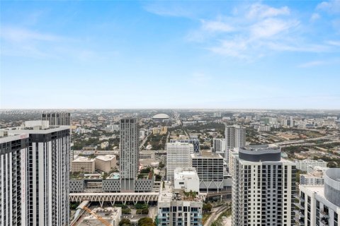 Снять в аренду кондоминиум в Майами, Флорида 1 спальня, 60.67м2, № 1984342 - фото 12