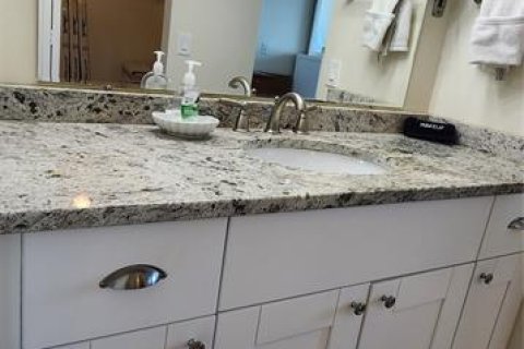 Condominio en alquiler en Saint Petersburg, Florida, 2 dormitorios, 97.55 m2 № 1295422 - foto 17