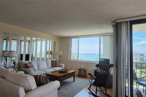 Condominio en alquiler en Saint Petersburg, Florida, 2 dormitorios, 97.55 m2 № 1295422 - foto 6