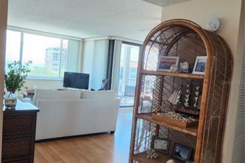 Condominio en alquiler en Saint Petersburg, Florida, 2 dormitorios, 97.55 m2 № 1295422 - foto 9