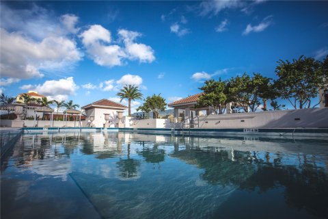 Appartement à Coral Gables, Floride 3 chambres, 137.96 m2 № 1967261