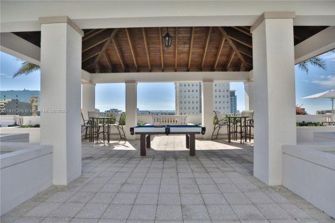 Appartement à louer à Coral Gables, Floride: 3 chambres, 137.96 m2 № 1967261 - photo 15