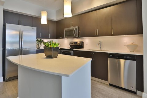 Appartement à louer à Coral Gables, Floride: 3 chambres, 137.96 m2 № 1967261 - photo 13