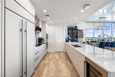 Copropriété à vendre à Tampa, Floride: 3 chambres, 220.09 m2 № 2195482 - photo 29