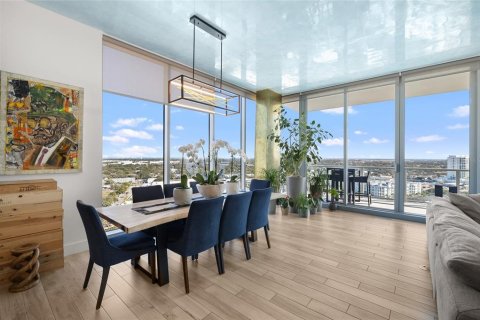 Copropriété à vendre à Tampa, Floride: 3 chambres, 220.09 m2 № 2195482 - photo 21