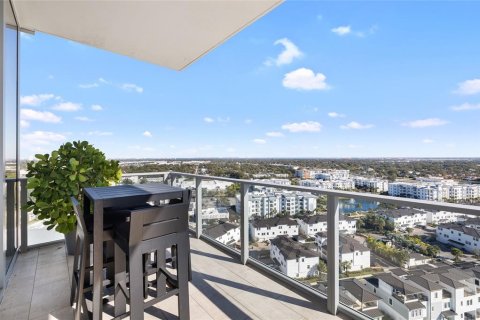 Copropriété à vendre à Tampa, Floride: 3 chambres, 220.09 m2 № 2195482 - photo 19