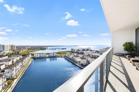 Copropriété à vendre à Tampa, Floride: 3 chambres, 220.09 m2 № 2195482 - photo 17