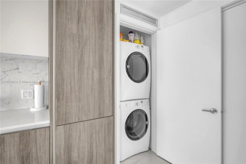 Купить кондоминиум в Майами, Флорида 2 спальни, 84.73м2, № 1937585 - фото 14