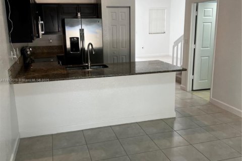 Adosado en venta en Homestead, Florida, 3 dormitorios, 153.29 m2 № 1975924 - foto 14