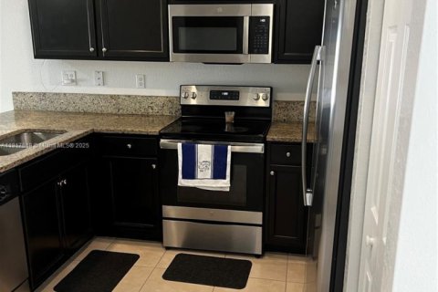 Adosado en venta en Homestead, Florida, 3 dormitorios, 153.29 m2 № 1975924 - foto 7