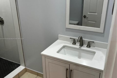 Adosado en venta en Homestead, Florida, 3 dormitorios, 153.29 m2 № 1975924 - foto 11