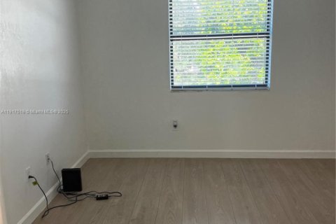 Adosado en venta en Homestead, Florida, 3 dormitorios, 153.29 m2 № 1975924 - foto 30