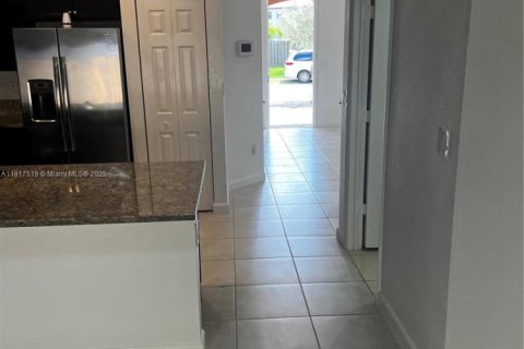 Adosado en venta en Homestead, Florida, 3 dormitorios, 153.29 m2 № 1975924 - foto 16